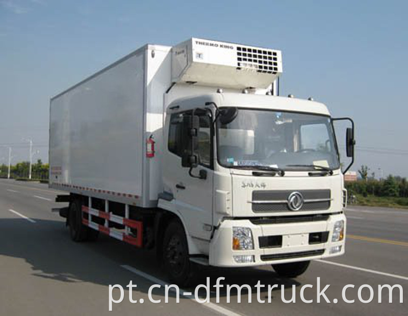 Dongfeng refrigerator truck (1)